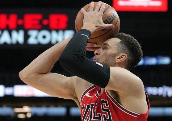 乐鱼体育线上入口-公牛积极出货拉文 国王兴趣高涨 加州彻底疯狂